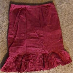 Odille red skirt